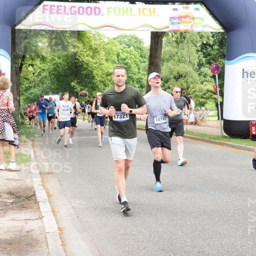 29.06.2025 - hella hamburg halbmarathon MichiJ http://msf.ph/oto/8244444 29.06.2025 10:50:52 Zwischen KM18-KM19 1531, 4945, 6966, 10742, 12836, 14225, 16770, 17150, 17321, 17533, 17685, 17686, 17818 meine-sportfotos.de