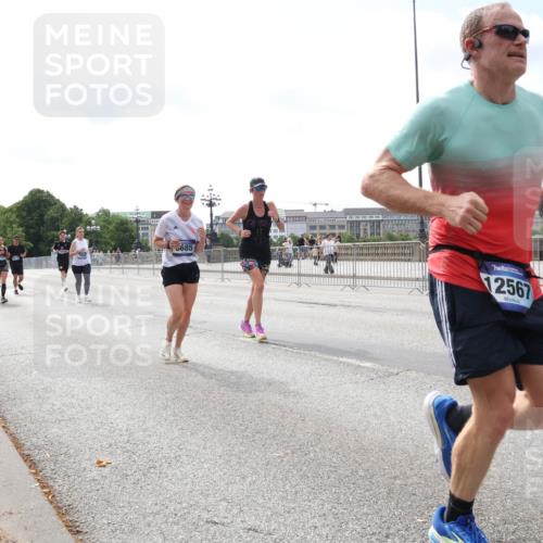 29.06.2025 - hella hamburg halbmarathon Lena Gebhardt http://msf.ph/oto/8244819 29.06.2025 10:09:56 Lombardsbrücke 1052, 1456, 1483, 1513, 1548, 1823, 3921, 4592, 5511, 7058, 7081, 7333, 7636, 8090, 8219, 8685, 8890, 9150, 9297, 9306, 9366, 9434, 9674, 9781, 9988, 10036, 10943, 11027, 12255, 12509, 12567, 13739, 16191, 16445, 16455, 16688, 16918, 17148, 17630, 17899, 18076, 18196, 18440, 18707, 19242 meine-sportfotos.de