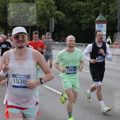 29.06.2025 - hella hamburg halbmarathon Jannik Wohlers http://msf.ph/oto/8245022 29.06.2025 09:55:19 Lombardsbrücke 1120, 1143, 1151, 1267, 1461, 1630, 2284, 2706, 2708, 2718, 2884, 3087, 3213, 3399, 3654, 3692, 3945, 3985, 4033, 4088, 4127, 4324, 4345, 4601, 4847, 4890, 4938, 5421, 5459, 5915, 6009, 6054, 6421, 6481, 6532, 6691, 6994, 7056, 7269, 7367, 8216, 8234, 8302, 8390, 8577, 8856, 8927, 8977, 9386, 9491, 9786, 9934, 10115, 10811, 10988, 11309, 11356, 11733, 11819, 11977, 12149, 12277, 12379, 12450, 12519, 13032, 13073, 13799, 13807, 13894, 13996, 14239 meine-sportfotos.de