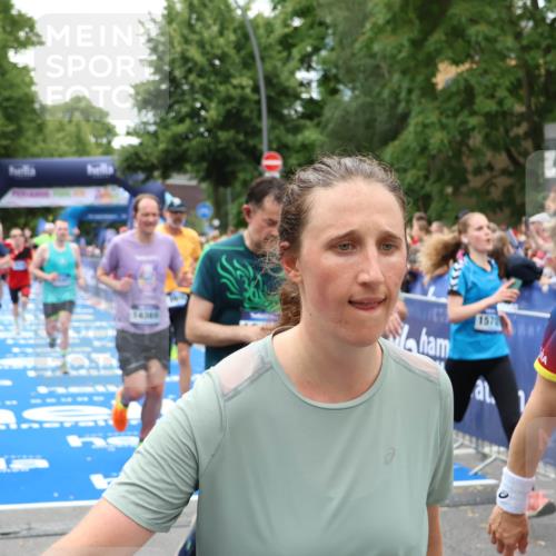 29.06.2025 - hella hamburg halbmarathon Zöllner http://msf.ph/oto/8245064 29.06.2025 10:56:51 Ziel 2378, 2741, 3836, 5418, 7716, 8825, 8996, 13816, 14369, 14461, 15134, 15431, 15712, 16008, 16009, 16043, 16121, 16679, 17133, 18634 meine-sportfotos.de