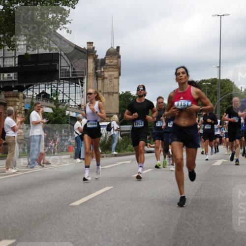 29.06.2025 - hella hamburg halbmarathon Yannick Fuchs http://msf.ph/oto/8245260 29.06.2025 10:47:39 20KM 1030, 1151, 1267, 1502, 1727, 2058, 2070, 2082, 2354, 2518, 2630, 3096, 3208, 3209, 3819, 4770, 5020, 5638, 5866, 6294, 6481, 6511, 6512, 6629, 6762, 6877, 6942, 7177, 7274, 7864, 7918, 8335, 8390, 8447, 9142, 10549, 10891, 10895, 11068, 11844, 12379, 12632, 12909, 13032, 13033, 13289, 13397, 13865, 13912, 13997, 15061, 15441, 15497, 15502, 15838, 15856, 15946, 16477, 17348, 17482, 18134, 18143, 18418, 18487, 18590, 18612 meine-sportfotos.de