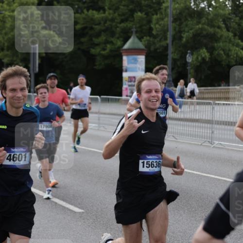 29.06.2025 - hella hamburg halbmarathon Jannik Wohlers http://msf.ph/oto/8245536 29.06.2025 09:55:23 Lombardsbrücke 1143, 1216, 1267, 1461, 1630, 2284, 2706, 2708, 2718, 2884, 3213, 3399, 3654, 3692, 3945, 3985, 4033, 4088, 4127, 4324, 4345, 4346, 4601, 4847, 4890, 5421, 6009, 6054, 6421, 6481, 6691, 6994, 7056, 7100, 7224, 7269, 7367, 7657, 8216, 8234, 8273, 8302, 8390, 8577, 8977, 9386, 9491, 9551, 9786, 9934, 10115, 10408, 10603, 10811, 10895, 11309, 11356, 11733, 11819, 11977, 12149, 12277, 12379, 12450, 12519, 13032, 13073, 13799, 13807, 13894, 13996, 14239, 17842 meine-sportfotos.de
