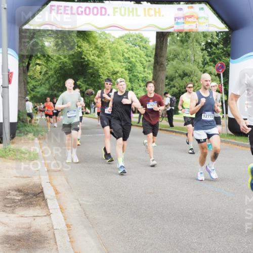 29.06.2025 - hella hamburg halbmarathon MichiJ http://msf.ph/oto/8245623 29.06.2025 10:28:16 Zwischen KM18-KM19 2546, 10900, 11305, 12335, 12772, 12865, 13479, 15435, 16656, 17668 meine-sportfotos.de