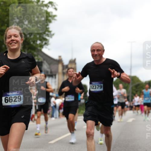 29.06.2025 - hella hamburg halbmarathon Yannick Fuchs http://msf.ph/oto/8246263 29.06.2025 10:47:43 20KM 1030, 1151, 1267, 1502, 1727, 1870, 2058, 2070, 2354, 2518, 2630, 3096, 3208, 3209, 3819, 5020, 5259, 5638, 5866, 6294, 6481, 6511, 6512, 6629, 6762, 6877, 6942, 7274, 7395, 7918, 8335, 8447, 9142, 9791, 9922, 10549, 10891, 11068, 11844, 12321, 12379, 12607, 12632, 12909, 13032, 13033, 13397, 13865, 13912, 13997, 14702, 15061, 15146, 15441, 15497, 15502, 15838, 15856, 15946, 16477, 16780, 17348, 17482, 18134, 18143, 18418, 18487, 18514, 18612 meine-sportfotos.de