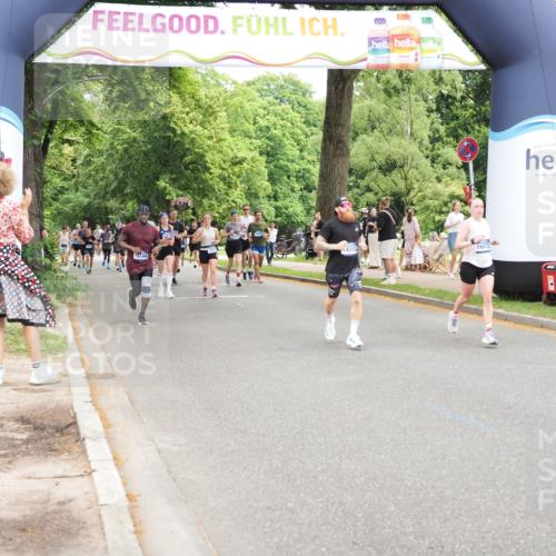 29.06.2025 - hella hamburg halbmarathon MichiJ http://msf.ph/oto/8246935 29.06.2025 10:51:13 Zwischen KM18-KM19 5354, 5365, 8578, 9680, 10694, 12177, 14313, 16639, 16872, 18520 meine-sportfotos.de