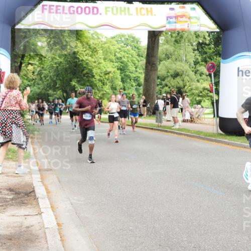 29.06.2025 - hella hamburg halbmarathon MichiJ http://msf.ph/oto/8247041 29.06.2025 10:51:15 Zwischen KM18-KM19 5354, 5365, 8578, 9680, 10694, 12211, 12212, 13184, 14313, 16639, 16872, 18520 meine-sportfotos.de