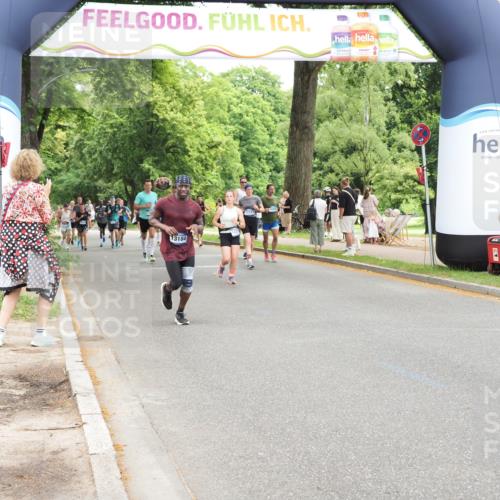 29.06.2025 - hella hamburg halbmarathon MichiJ http://msf.ph/oto/8247049 29.06.2025 10:51:15 Zwischen KM18-KM19 5354, 5365, 8578, 9680, 10694, 12211, 12212, 13184, 14313, 16639, 16872, 18520 meine-sportfotos.de