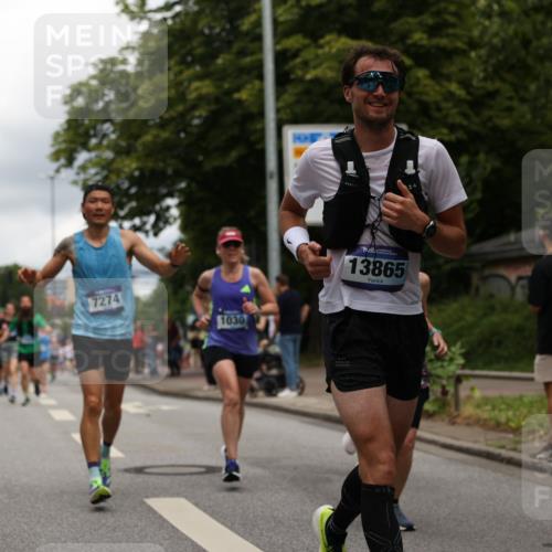 29.06.2025 - hella hamburg halbmarathon Yannick Fuchs http://msf.ph/oto/8247349 29.06.2025 10:47:47 20KM 1030, 1151, 1267, 1422, 1502, 1727, 1870, 2058, 2070, 2354, 2518, 2630, 3096, 3819, 5020, 5259, 5638, 5866, 6294, 6374, 6481, 6511, 6512, 6629, 6762, 6942, 7274, 7395, 7478, 7918, 8285, 8335, 8394, 8447, 9380, 9791, 9922, 10891, 11068, 11430, 11844, 12321, 12379, 12607, 12632, 12909, 13032, 13033, 13397, 13794, 13865, 13912, 14702, 15146, 15441, 15502, 15838, 15856, 15946, 16477, 16780, 17348, 17482, 18143, 18308, 18418, 18487, 18514, 18612, 19067 meine-sportfotos.de