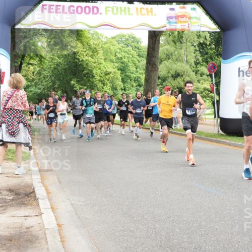 29.06.2025 - hella hamburg halbmarathon MichiJ http://msf.ph/oto/8247784 29.06.2025 10:51:21 Zwischen KM18-KM19 1194, 8561, 10962, 12211, 12212, 12837, 13171, 13184, 13793, 14313, 16095, 16872 meine-sportfotos.de