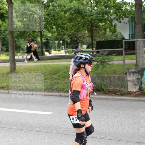 29.06.2025 - hella hamburg halbmarathon Yannick Fuchs http://msf.ph/oto/8247955 29.06.2025 09:31:41 20KM 95 meine-sportfotos.de