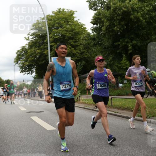 29.06.2025 - hella hamburg halbmarathon Yannick Fuchs http://msf.ph/oto/8248021 29.06.2025 10:47:48 20KM 1030, 1151, 1267, 1422, 1502, 1727, 1870, 2058, 2070, 2354, 2518, 2630, 3096, 3103, 3819, 5020, 5259, 5638, 5866, 6294, 6374, 6481, 6511, 6512, 6629, 6762, 6942, 7274, 7395, 7478, 7918, 8285, 8335, 8394, 8447, 9380, 9791, 9922, 11068, 11430, 11844, 12321, 12379, 12607, 12632, 12909, 13032, 13033, 13397, 13794, 13865, 13912, 14702, 15146, 15441, 15502, 15838, 15856, 15946, 16477, 16780, 17348, 17482, 18143, 18308, 18418, 18487, 18514, 18612, 19067 meine-sportfotos.de