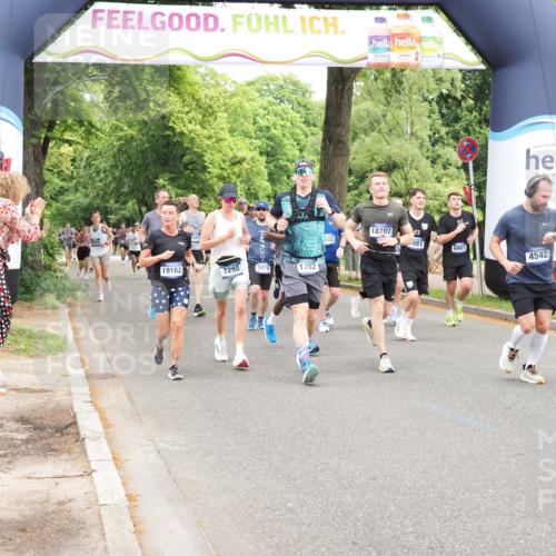 29.06.2025 - hella hamburg halbmarathon MichiJ http://msf.ph/oto/8248029 29.06.2025 10:51:24 Zwischen KM18-KM19 1194, 1702, 1992, 2979, 4542, 6907, 6908, 7081, 8520, 8561, 8810, 10962, 12837, 13171, 13793, 14176, 16095, 18707, 19162 meine-sportfotos.de