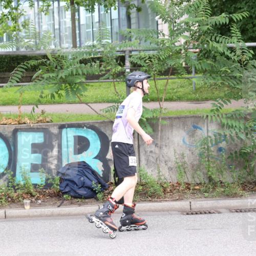 29.06.2025 - hella hamburg halbmarathon Yannick Fuchs http://msf.ph/oto/8248032 29.06.2025 09:31:42 20KM 32 meine-sportfotos.de