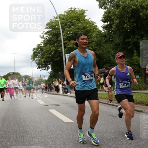 29.06.2025 - hella hamburg halbmarathon Yannick Fuchs http://msf.ph/oto/8248076 29.06.2025 10:47:49 20KM 1030, 1151, 1267, 1422, 1502, 1727, 1870, 2058, 2070, 2354, 2518, 2630, 3096, 3103, 3819, 5020, 5259, 5638, 5866, 6294, 6374, 6481, 6511, 6512, 6629, 6762, 6942, 7274, 7395, 7478, 7918, 8285, 8335, 8394, 8447, 9032, 9380, 9791, 9922, 11068, 11430, 11844, 12321, 12379, 12607, 12632, 12909, 13032, 13033, 13397, 13794, 13803, 13865, 13912, 14239, 14702, 15146, 15441, 15502, 15838, 15856, 15946, 16477, 16780, 17348, 17482, 18143, 18308, 18418, 18487, 18514, 18612, 19067 meine-sportfotos.de