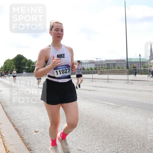 29.06.2025 - hella hamburg halbmarathon Lena Gebhardt http://msf.ph/oto/8248115 29.06.2025 10:10:11 Lombardsbrücke 1052, 1548, 1573, 3921, 4592, 5182, 5440, 5511, 7042, 7058, 7081, 7333, 7636, 8219, 8685, 8890, 9150, 9306, 9366, 9434, 9674, 9781, 9816, 10036, 10943, 11027, 11180, 12255, 12567, 13739, 13797, 14822, 15409, 16191, 16445, 16455, 16639, 16872, 17148, 17630, 17730, 17899, 18076, 18196, 18440, 18707, 19023, 19242 meine-sportfotos.de