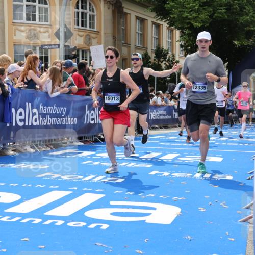 29.06.2025 - hella hamburg halbmarathon Strokosch-Dieckow http://msf.ph/oto/8248206 29.06.2025 10:39:26 Ziel 1343, 2546, 2972, 6037, 6152, 7152, 7154, 8346, 9116, 9265, 12335, 12372, 14359, 15013, 15336, 15828, 15866, 15965, 18285 meine-sportfotos.de