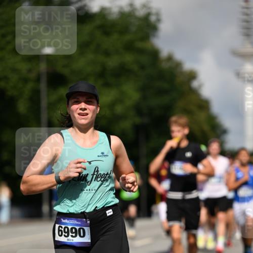 29.06.2025 - hella hamburg halbmarathon Dr. Thomas Lammeyer http://msf.ph/oto/8248549 29.06.2025 09:51:32 Kennedybrücke 1164, 1385, 1644, 1743, 2296, 2714, 2767, 3959, 4860, 5091, 5315, 6684, 6990, 7884, 8362, 9178, 9944, 10384, 10793, 10900, 10968, 11202, 11227 meine-sportfotos.de