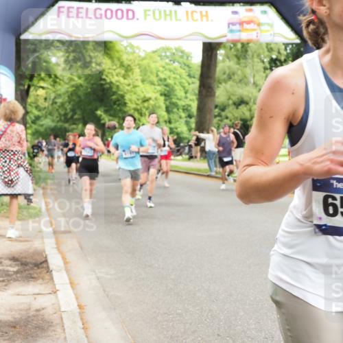 29.06.2025 - hella hamburg halbmarathon MichiJ http://msf.ph/oto/8248569 29.06.2025 10:51:30 Zwischen KM18-KM19 1702, 1992, 2298, 2782, 2979, 4542, 5396, 6585, 6907, 6908, 7042, 7081, 8520, 8810, 9526, 14176, 15915, 18440, 18707, 19162 meine-sportfotos.de