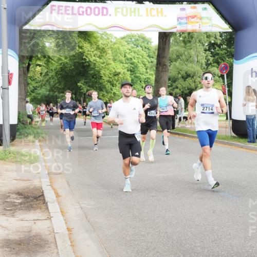 29.06.2025 - hella hamburg halbmarathon MichiJ http://msf.ph/oto/8248794 29.06.2025 10:28:41 Zwischen KM18-KM19 1358, 2573, 2714, 2972, 4565, 4888, 5752, 5803, 6649, 7495, 8370, 11284, 11714, 15015, 15421, 18013, 18614, 18979 meine-sportfotos.de