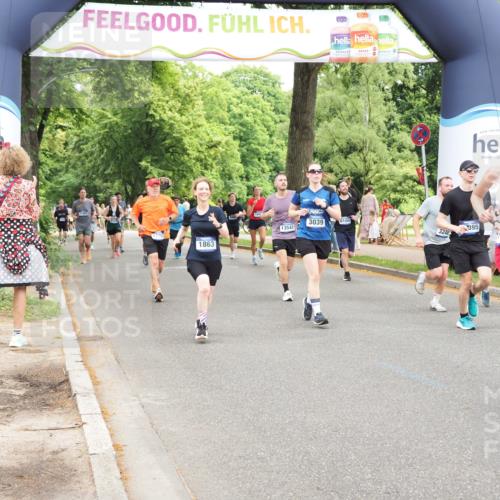29.06.2025 - hella hamburg halbmarathon MichiJ http://msf.ph/oto/8248990 29.06.2025 10:51:34 Zwischen KM18-KM19 1863, 3039, 3182, 3248, 5396, 7042, 9191, 9526, 13542, 14465, 15137, 17763, 18395, 18440 meine-sportfotos.de