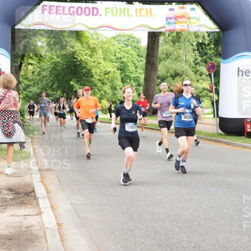 29.06.2025 - hella hamburg halbmarathon MichiJ http://msf.ph/oto/8249053 29.06.2025 10:51:35 Zwischen KM18-KM19 1863, 3039, 3182, 3248, 5396, 6100, 7042, 9191, 9526, 13542, 14465, 15137, 17763, 18395, 18440 meine-sportfotos.de