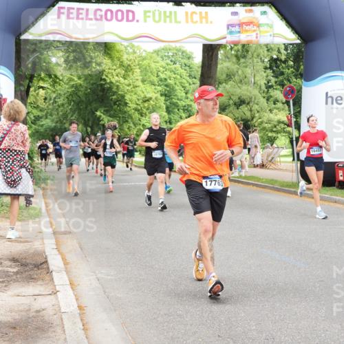 29.06.2025 - hella hamburg halbmarathon MichiJ http://msf.ph/oto/8249284 29.06.2025 10:51:37 Zwischen KM18-KM19 1863, 3039, 3182, 3248, 6100, 7042, 8890, 9191, 13542, 14465, 15137, 16455, 17387, 17763, 18395, 18440, 18768 meine-sportfotos.de
