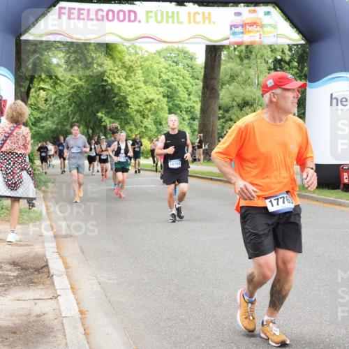 29.06.2025 - hella hamburg halbmarathon MichiJ http://msf.ph/oto/8249334 29.06.2025 10:51:37 Zwischen KM18-KM19 1863, 3039, 3182, 3248, 6100, 7042, 8890, 9191, 13542, 14465, 15137, 16455, 17387, 17763, 18395, 18440, 18768 meine-sportfotos.de