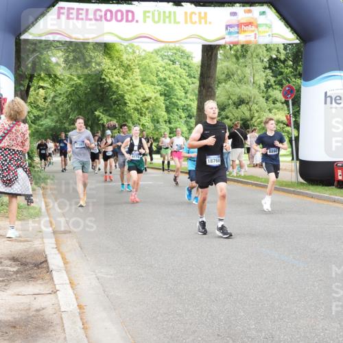 29.06.2025 - hella hamburg halbmarathon MichiJ http://msf.ph/oto/8249412 29.06.2025 10:51:38 Zwischen KM18-KM19 1863, 3039, 3182, 3248, 6100, 6174, 8890, 9191, 13542, 14465, 15137, 16455, 17387, 17763, 18395, 18440, 18768 meine-sportfotos.de