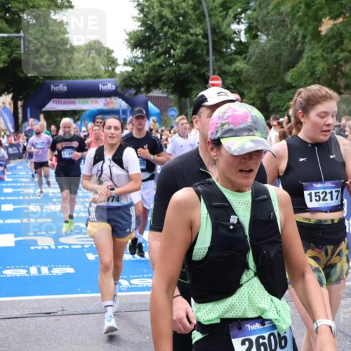 29.06.2025 - hella hamburg halbmarathon Zöllner http://msf.ph/oto/8249469 29.06.2025 10:57:49 Ziel 1715, 1719, 1972, 2034, 5391, 7269, 7833, 10133, 10599, 10703, 12440, 12523, 12774, 13523, 14737, 16418, 16517, 17201, 17455, 18508, 18727, 18985 meine-sportfotos.de