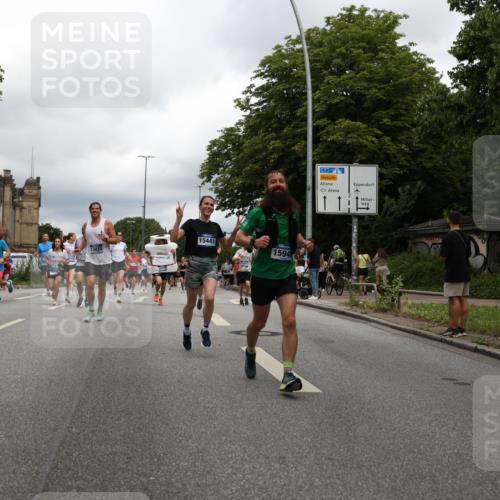 29.06.2025 - hella hamburg halbmarathon Yannick Fuchs http://msf.ph/oto/8249494 29.06.2025 10:47:52 20KM 1030, 1267, 1422, 1442, 1502, 1549, 1870, 2058, 2070, 2354, 2518, 2630, 3096, 3103, 3819, 4299, 5020, 5259, 5638, 6294, 6374, 6481, 6511, 6512, 6942, 7274, 7395, 7478, 7918, 8285, 8335, 8394, 8447, 9032, 9380, 9791, 9922, 11068, 11430, 11844, 12321, 12379, 12607, 12632, 13032, 13033, 13397, 13794, 13803, 13865, 13912, 14239, 14702, 15146, 15441, 15502, 15838, 15856, 15946, 16477, 16780, 17348, 17482, 18143, 18308, 18418, 18450, 18514, 18612, 19067 meine-sportfotos.de