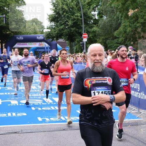29.06.2025 - hella hamburg halbmarathon Zöllner http://msf.ph/oto/8249631 29.06.2025 10:57:51 Ziel 1719, 1972, 2034, 2806, 2883, 5391, 7269, 7833, 9820, 10133, 10599, 10703, 12440, 12523, 14737, 16418, 16517, 17201, 17455, 18492, 18508, 18727 meine-sportfotos.de