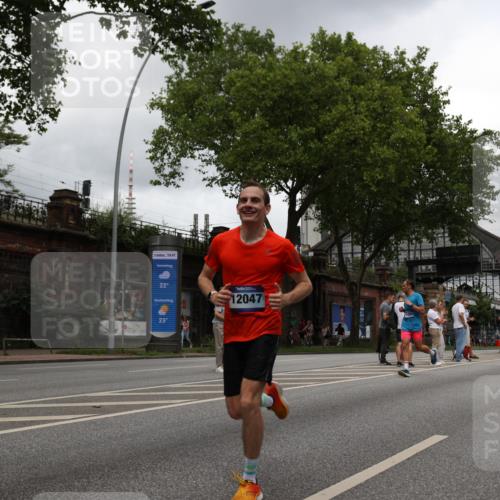 29.06.2025 - hella hamburg halbmarathon Yannick Fuchs http://msf.ph/oto/8249879 29.06.2025 10:47:53 20KM 1030, 1267, 1422, 1442, 1502, 1549, 1870, 2058, 2070, 2354, 2518, 2630, 3096, 3103, 3819, 4299, 5020, 5259, 5638, 6260, 6294, 6374, 6481, 6511, 6512, 6942, 7274, 7395, 7478, 7973, 8285, 8335, 8394, 9032, 9380, 9791, 9922, 11068, 11430, 11844, 12321, 12607, 12632, 13033, 13397, 13794, 13803, 13865, 13912, 14026, 14239, 14702, 15146, 15441, 15502, 15838, 15856, 15946, 16477, 16780, 17348, 17482, 18143, 18308, 18418, 18450, 18514, 18612, 19067 meine-sportfotos.de