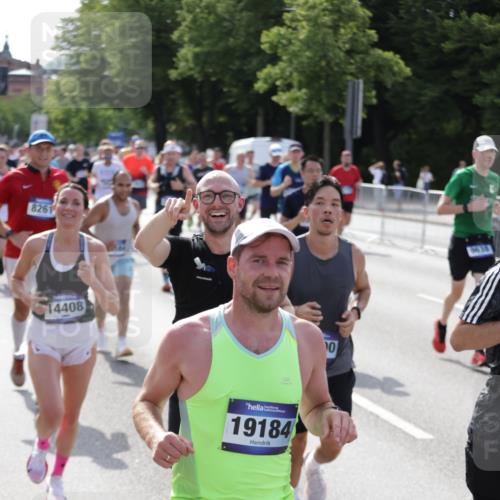 29.06.2025 - hella hamburg halbmarathon Jannik Wohlers http://msf.ph/oto/8249943 29.06.2025 09:56:13 Lombardsbrücke 1460, 1496, 1628, 1833, 1877, 2013, 2058, 2082, 2208, 2378, 2771, 2953, 2996, 3256, 3296, 3310, 3652, 4065, 4377, 4404, 4635, 4711, 4833, 5839, 5978, 6286, 6511, 6512, 6561, 6562, 7383, 7475, 8261, 8361, 8587, 8618, 8921, 9597, 9638, 9695, 9752, 9793, 9820, 10371, 10508, 10891, 11018, 11124, 11231, 11455, 11459, 11809, 11961, 12490, 12545, 12584, 12858, 13211, 13394, 13688, 14198, 14286, 14408, 14526, 14990, 14994, 15149, 15427, 15818, 16375 meine-sportfotos.de