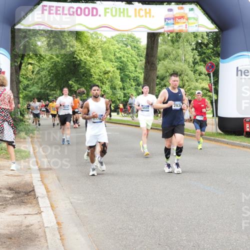 29.06.2025 - hella hamburg halbmarathon MichiJ http://msf.ph/oto/8250293 29.06.2025 10:51:49 Zwischen KM18-KM19 2936, 6714, 9816, 11324, 11429, 13221, 13533, 14822, 15797, 15963, 16067, 16605, 16989, 17784, 18575, 18577 meine-sportfotos.de