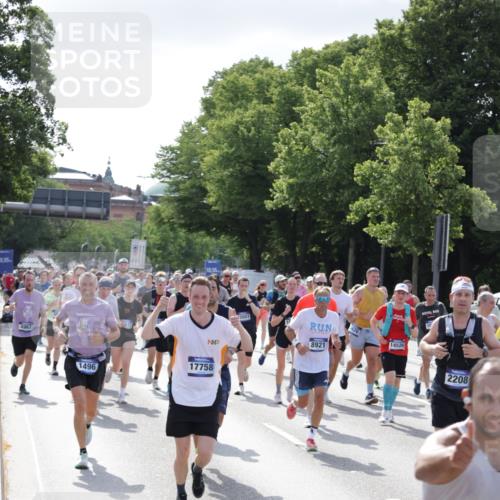 29.06.2025 - hella hamburg halbmarathon Jannik Wohlers http://msf.ph/oto/8250295 29.06.2025 09:56:16 Lombardsbrücke 1460, 1496, 1628, 1833, 1877, 2013, 2058, 2082, 2208, 2378, 2396, 2771, 2996, 3296, 3310, 3652, 4065, 4377, 4404, 4635, 4711, 4833, 5169, 5194, 5839, 6033, 6286, 6561, 6562, 7383, 7475, 8261, 8361, 8587, 8618, 8661, 8710, 8863, 8921, 9597, 9638, 9695, 9752, 9793, 9820, 10371, 10508, 11018, 11231, 11455, 11459, 11809, 11961, 12311, 12490, 12584, 12651, 12858, 13394, 13688, 14198, 14286, 14408, 14526, 14990, 14994, 15149, 15427, 15818 meine-sportfotos.de