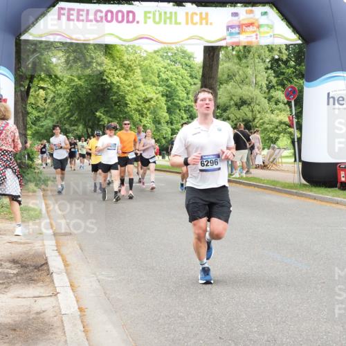 29.06.2025 - hella hamburg halbmarathon MichiJ http://msf.ph/oto/8250574 29.06.2025 10:51:53 Zwischen KM18-KM19 2936, 5742, 0000, 6462, 6714, 10074, 11324, 11429, 13221, 15963, 16233, 16989, 17784, 18575, 18577 meine-sportfotos.de