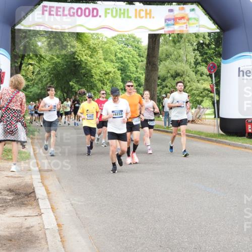 29.06.2025 - hella hamburg halbmarathon MichiJ http://msf.ph/oto/8250706 29.06.2025 10:51:55 Zwischen KM18-KM19 1526, 2936, 4146, 5742, 0000, 6462, 7935, 10074, 11429, 14306, 16233, 16237, 16989, 17784, 18575, 18577 meine-sportfotos.de