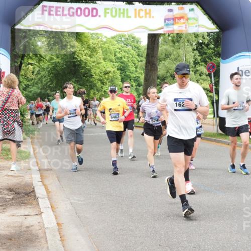 29.06.2025 - hella hamburg halbmarathon MichiJ http://msf.ph/oto/8250818 29.06.2025 10:51:56 Zwischen KM18-KM19 1526, 2936, 4146, 5742, 0000, 6462, 7935, 10074, 11429, 14306, 16233, 16237, 16989, 18426, 18575 meine-sportfotos.de