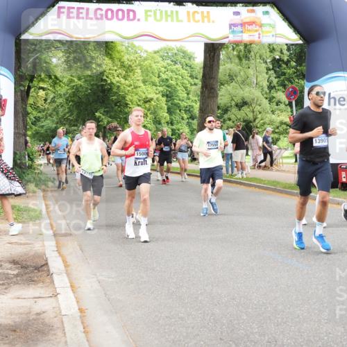 29.06.2025 - hella hamburg halbmarathon MichiJ http://msf.ph/oto/8251355 29.06.2025 10:52:02 Zwischen KM18-KM19 1526, 4146, 4613, 7271, 7935, 9254, 11614, 13210, 13901, 14306, 15009, 15377, 16237, 17550, 18196, 18426 meine-sportfotos.de