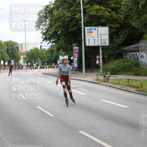 29.06.2025 - hella hamburg halbmarathon Yannick Fuchs http://msf.ph/oto/8251698 29.06.2025 09:33:43 20KM 378 meine-sportfotos.de