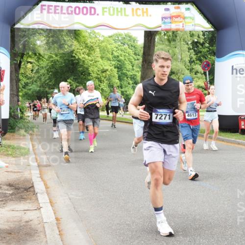 29.06.2025 - hella hamburg halbmarathon MichiJ http://msf.ph/oto/8251733 29.06.2025 10:52:05 Zwischen KM18-KM19 1885, 4613, 7271, 7474, 9254, 10756, 11614, 11784, 13210, 13901, 15009, 15377, 17550, 18196, 19165, 19176 meine-sportfotos.de