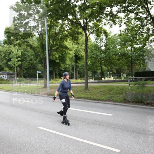29.06.2025 - hella hamburg halbmarathon Yannick Fuchs http://msf.ph/oto/8251871 29.06.2025 09:33:52 20KM 341 meine-sportfotos.de