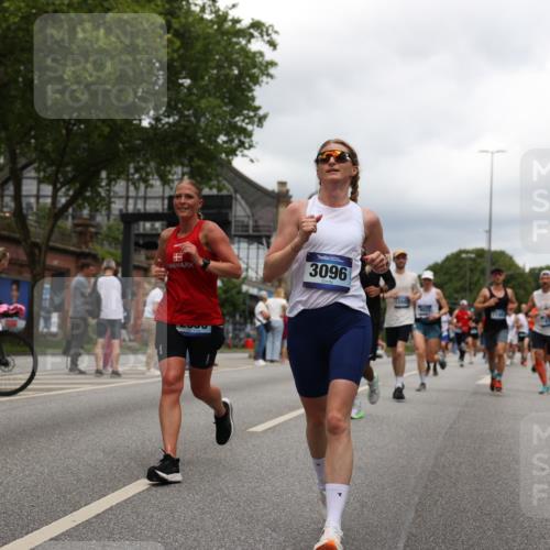 29.06.2025 - hella hamburg halbmarathon Yannick Fuchs http://msf.ph/oto/8252157 29.06.2025 10:47:59 20KM 1267, 1422, 1442, 1502, 1549, 1870, 2058, 2432, 2518, 2630, 3096, 3103, 3819, 4299, 5020, 5259, 6260, 6294, 6374, 7129, 7395, 7478, 7973, 8285, 8394, 9032, 9380, 9791, 9922, 10040, 11009, 11068, 11430, 11789, 11844, 12321, 12607, 12632, 13033, 13147, 13397, 13794, 13803, 13912, 14026, 14239, 14702, 15146, 15838, 15856, 15946, 16623, 16780, 17482, 18308, 18418, 18450, 18514, 18612, 19067 meine-sportfotos.de