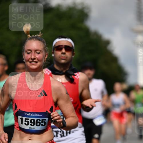 29.06.2025 - hella hamburg halbmarathon Dr. Thomas Lammeyer http://msf.ph/oto/8252292 29.06.2025 09:51:39 Kennedybrücke 1164, 1385, 1644, 1743, 2714, 2767, 3959, 4860, 5091, 5315, 6684, 6990, 7884, 9178, 9944, 10404, 10793, 10900, 11202, 11227 meine-sportfotos.de