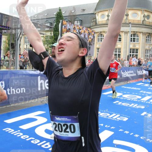 29.06.2025 - hella hamburg halbmarathon Michael Strokosch http://msf.ph/oto/8252403 29.06.2025 10:50:10 Ziel 1216, 1321, 1507, 2020, 3296, 3562, 7176, 8313, 9031, 9303, 9965, 12203, 12235, 13282, 14257, 16403, 18228, 18657, 18658, 18884 meine-sportfotos.de