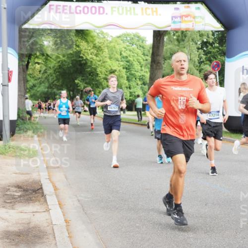 29.06.2025 - hella hamburg halbmarathon MichiJ http://msf.ph/oto/8252452 29.06.2025 10:29:00 Zwischen KM18-KM19 2324, 3332, 4843, 5409, 7080, 8465, 8629, 11731, 11765, 12046, 12704, 14092, 14924, 15828, 17214 meine-sportfotos.de