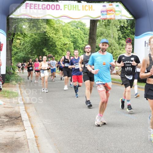 29.06.2025 - hella hamburg halbmarathon MichiJ http://msf.ph/oto/8252519 29.06.2025 10:52:12 Zwischen KM18-KM19 1186, 1229, 1885, 2490, 5073, 6706, 7907, 9339, 10756, 11784, 14642, 15000, 16063, 16344, 17434, 18128, 18525, 19165, 19173, 19176 meine-sportfotos.de