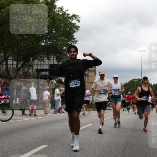 29.06.2025 - hella hamburg halbmarathon Yannick Fuchs http://msf.ph/oto/8252528 29.06.2025 10:48:01 20KM 1267, 1422, 1442, 1502, 1549, 1870, 2058, 2432, 2518, 2630, 3096, 3103, 3310, 3819, 3898, 4299, 5020, 5259, 6260, 6294, 6374, 7129, 7395, 7478, 7973, 8285, 8394, 9032, 9380, 9791, 9922, 10040, 11009, 11068, 11430, 11789, 11844, 12213, 12321, 12607, 12632, 13033, 13147, 13397, 13794, 13803, 13912, 14026, 14239, 14702, 15146, 15838, 15856, 16623, 16780, 17482, 18308, 18450, 18514, 18612, 18759, 19067 meine-sportfotos.de
