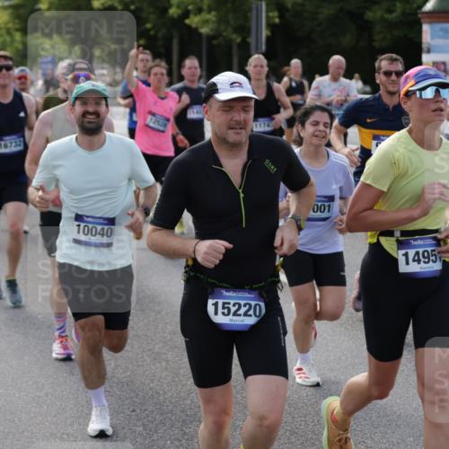 29.06.2025 - hella hamburg halbmarathon Jannik Wohlers http://msf.ph/oto/8252755 29.06.2025 09:56:42 Lombardsbrücke 1327, 1381, 1442, 1537, 1657, 1783, 2025, 2074, 2111, 2340, 2814, 2839, 2869, 2878, 3093, 3575, 3791, 4726, 4770, 4897, 5008, 5319, 5744, 6377, 6631, 7176, 7177, 7259, 7918, 8112, 8313, 8651, 8813, 8930, 9060, 9497, 10040, 10133, 10189, 10549, 10859, 10896, 11184, 11451, 11747, 11975, 12528, 12590, 12733, 13245, 13267, 13794, 13865, 14036, 14125, 14192, 14482, 14562, 14592, 15590, 16094, 16291, 16732 meine-sportfotos.de