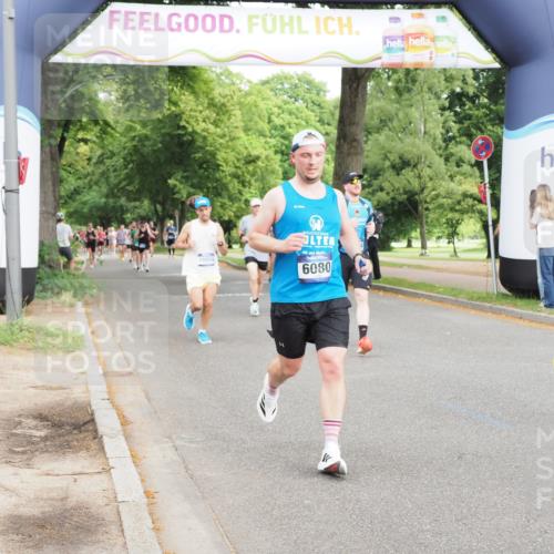 29.06.2025 - hella hamburg halbmarathon MichiJ http://msf.ph/oto/8252975 29.06.2025 10:29:03 Zwischen KM18-KM19 1603, 3332, 4843, 5409, 5916, 6080, 7080, 8465, 8467, 8629, 11731, 14092, 14924, 15424, 15813, 16761, 17214 meine-sportfotos.de